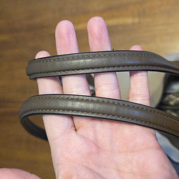 Coach Edie 31 Shoulder Bag With Snakeskin Detailing - Picture 8 of 16